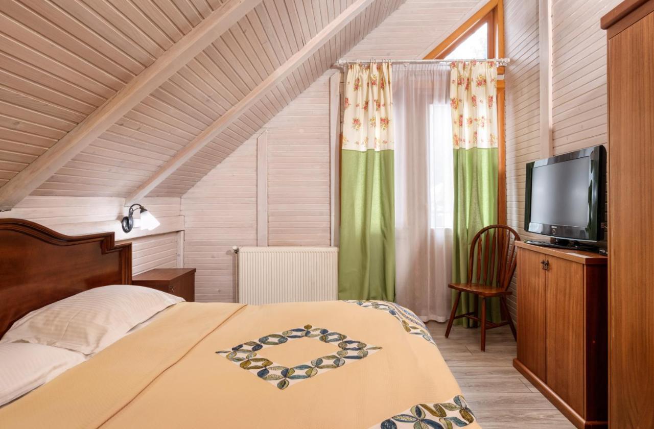 Lavanda Country Club Tatariv Eksteriør billede